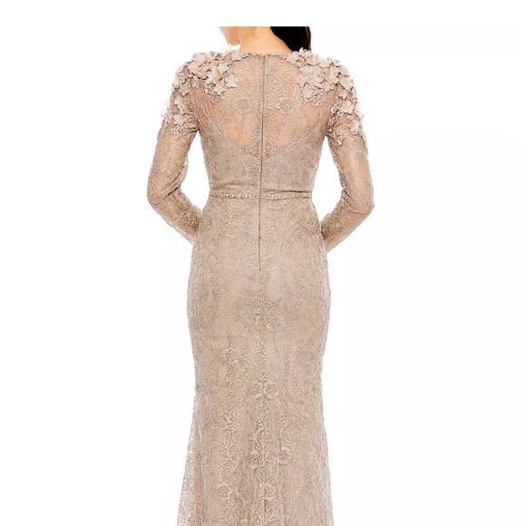 Mac Duggal embellished shoulder dress - Picture 3 of 4